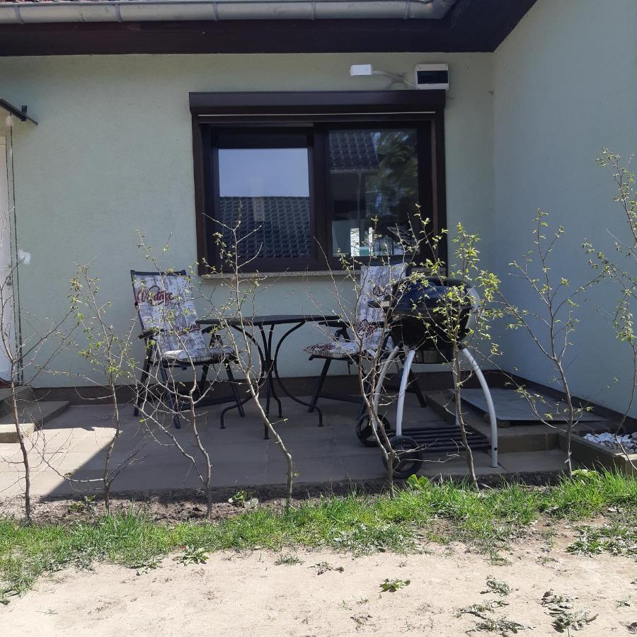 Ferienwohnung Am Scheunenkaffee Kachlin Dargen Luaran gambar